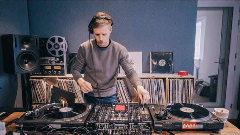 Joris Voorn Vinyl DJ Mix - Techno Pt.1