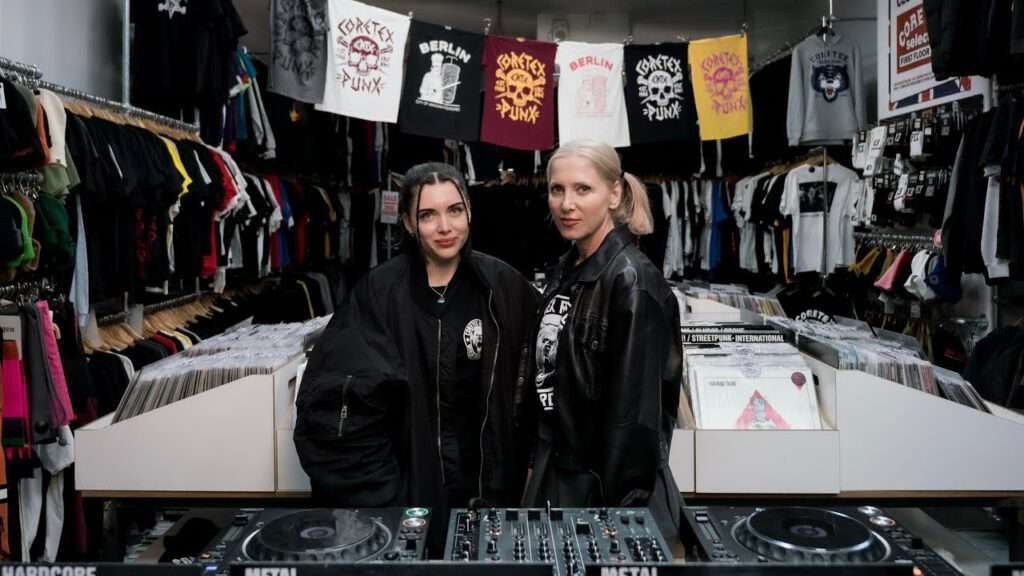 Ellen Allien b2b Clara Cuvé - Women's Day | 2023