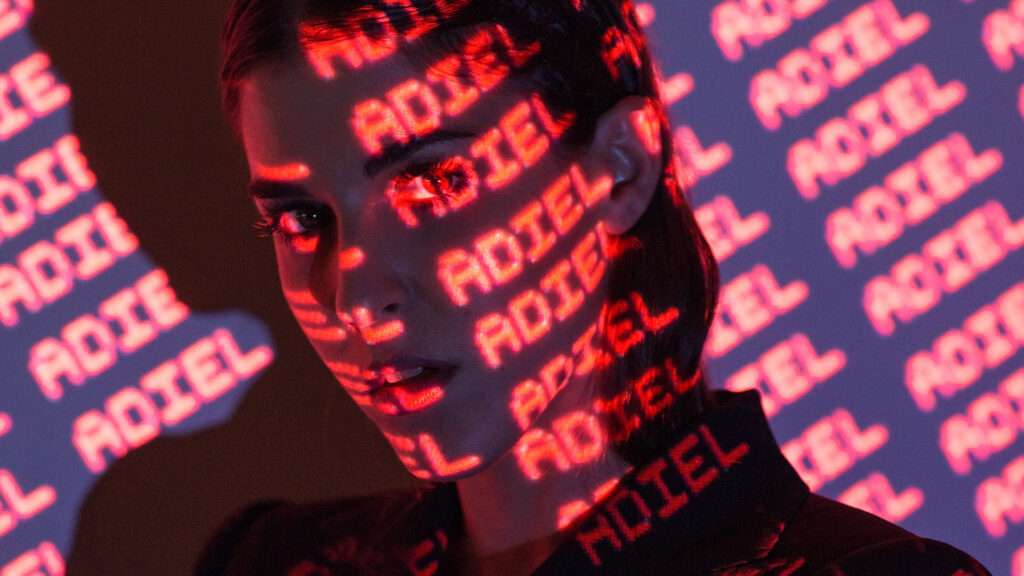 Adiel ist eine italienische Techno-DJane