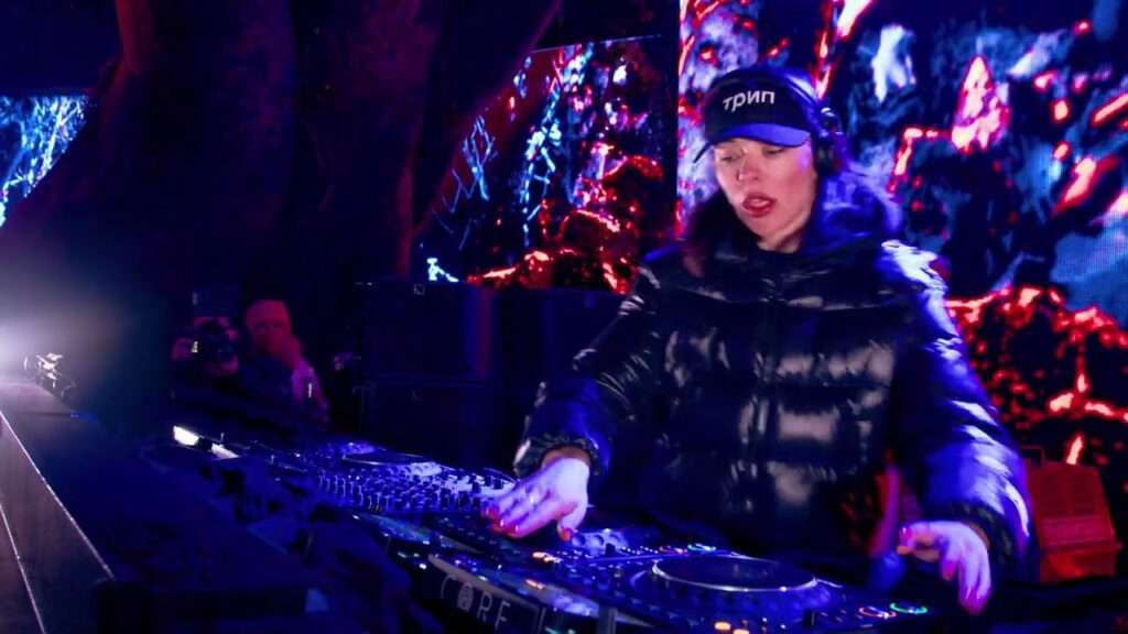 Nina Kraviz - Tomorrowland Winter in Alpe d'Huez | 2024