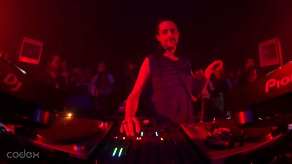 Ricardo Villalobos b2b Franco Cinelli - Codex 2024