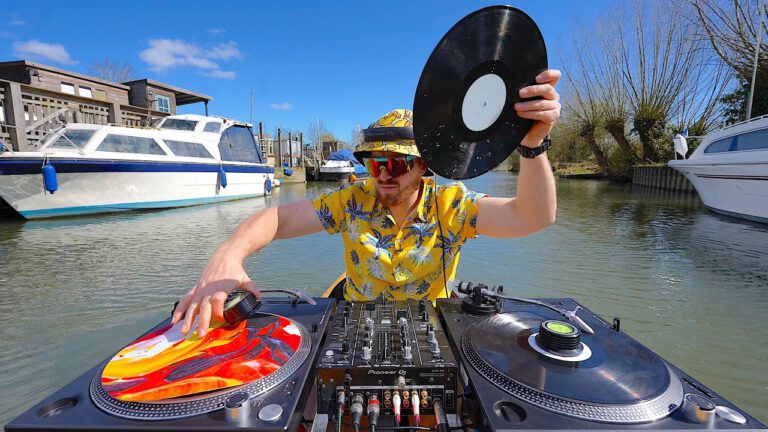 SUAT - Kayak Vinyl Only Mix 2025