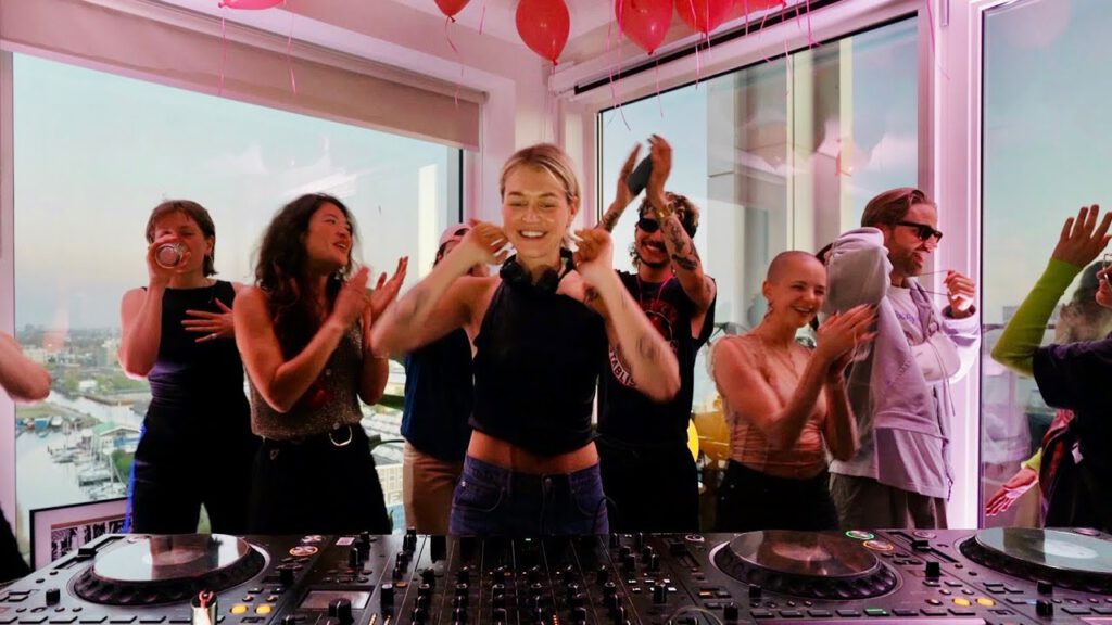 KI/KI - BBC Radio 1 Essential Mix House Party 2025