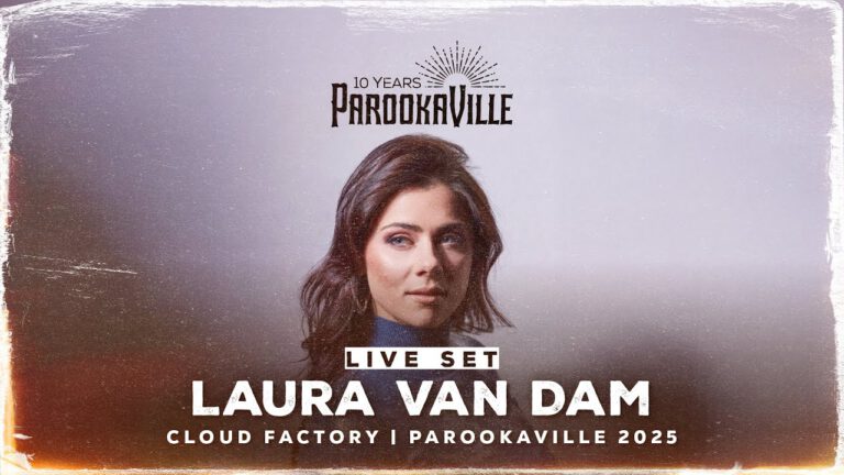 Laura van Dam - Parookaville Festival 2025
