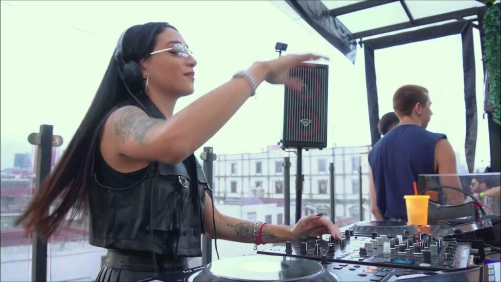 Karen Echev - Sunset Music Sessions 2025